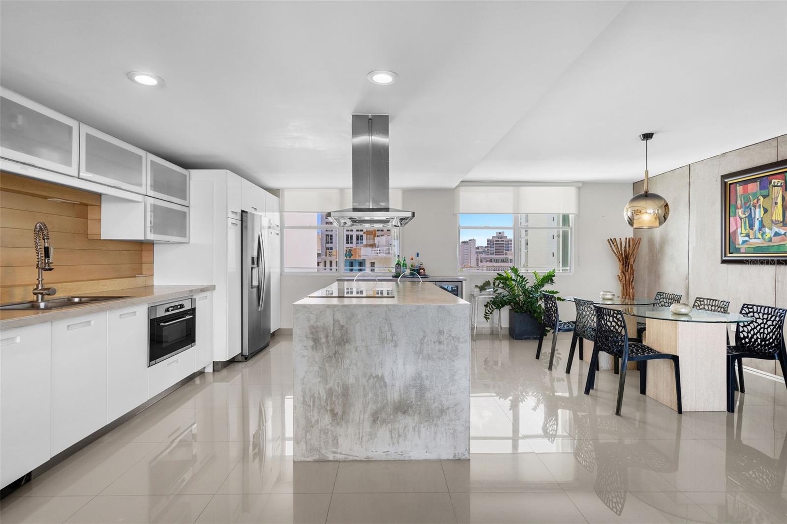 6 MARIANO RAMIREZ BAGES ST #5A