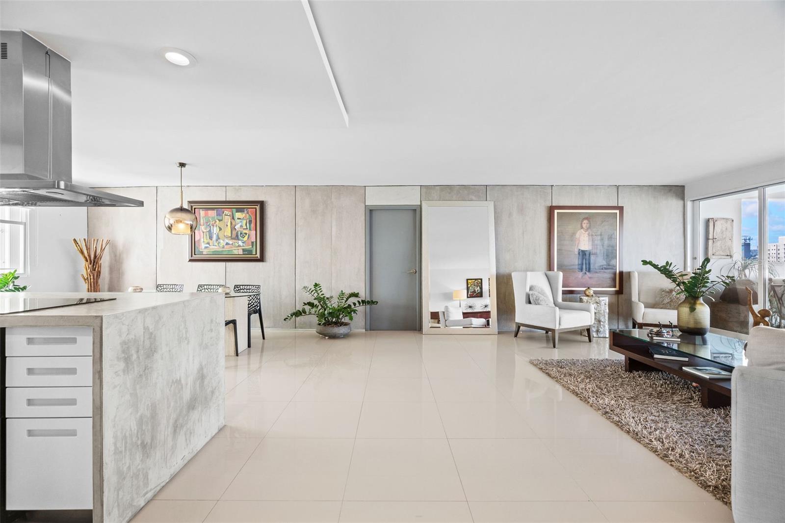 6 MARIANO RAMIREZ BAGES ST #5A