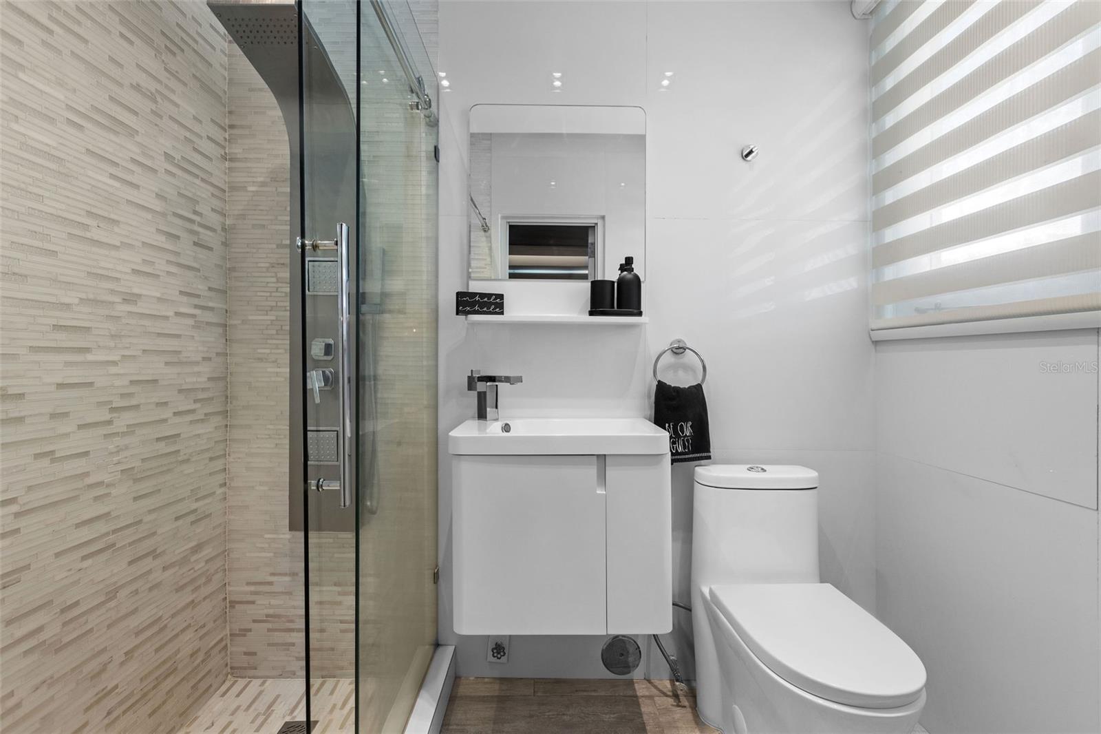 1022 ASHFORD ST #D-2