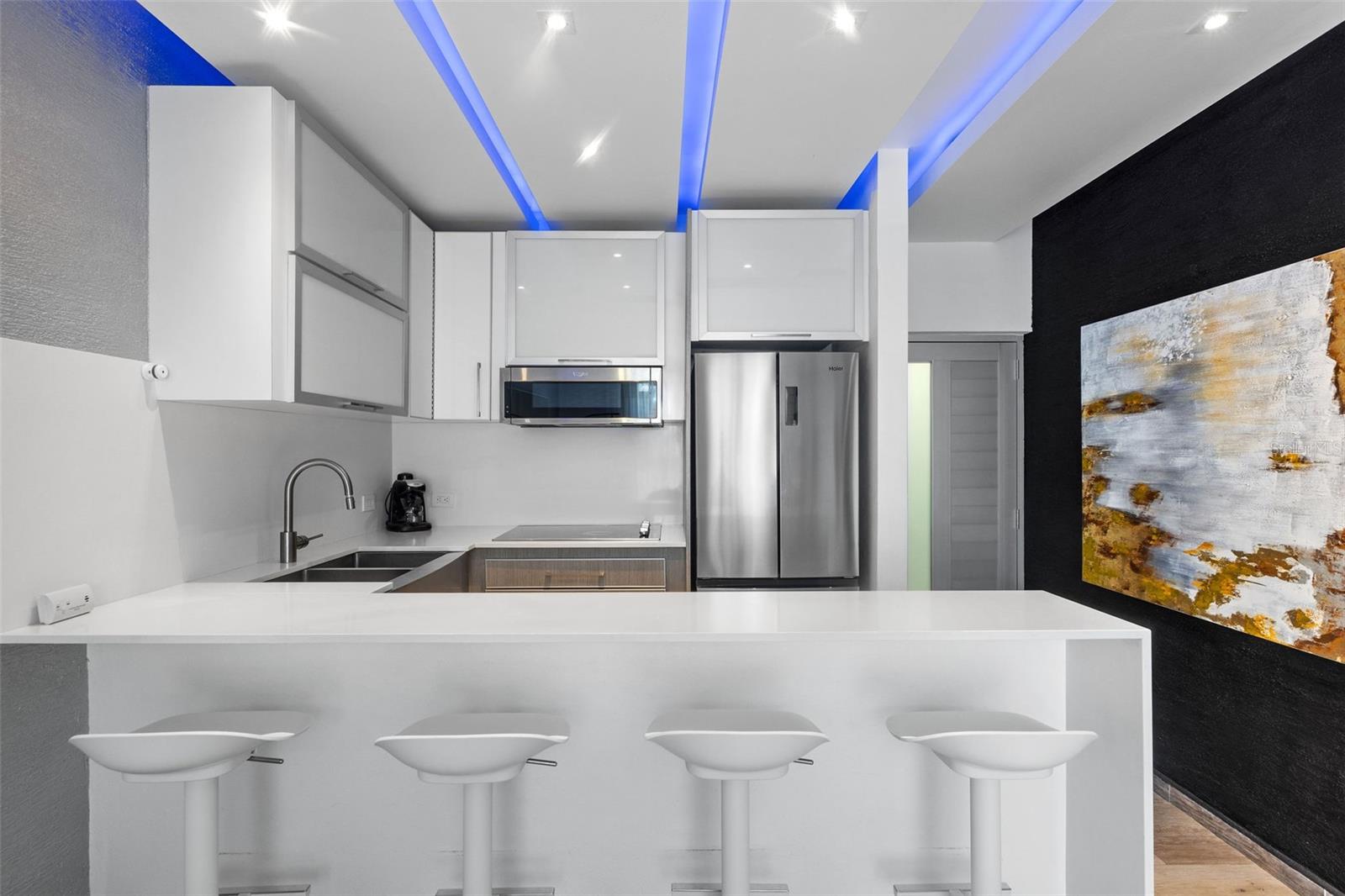 1022 ASHFORD ST #D-2