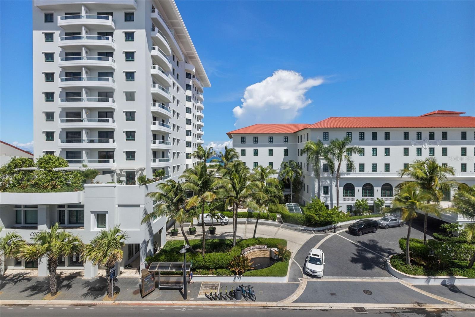 1022 ASHFORD ST #D-2