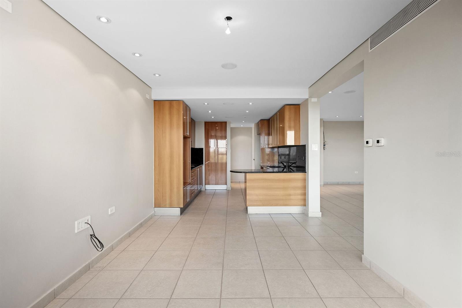 833 PLAZA DEL PRADO #202A