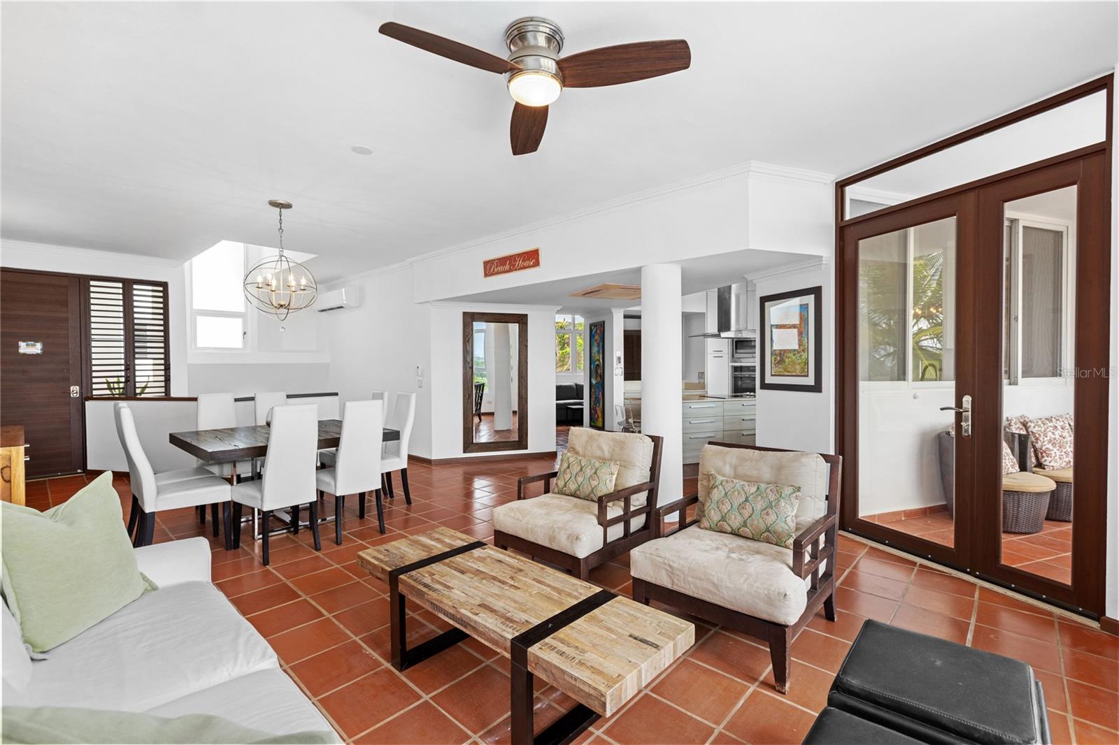 6000 RIO MAR VILLA LAS BRISAS #15A