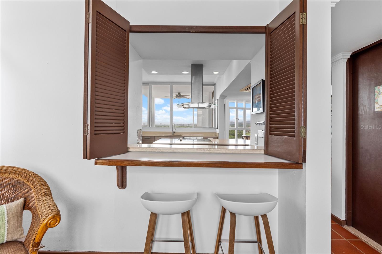 6000 RIO MAR VILLA LAS BRISAS #15A