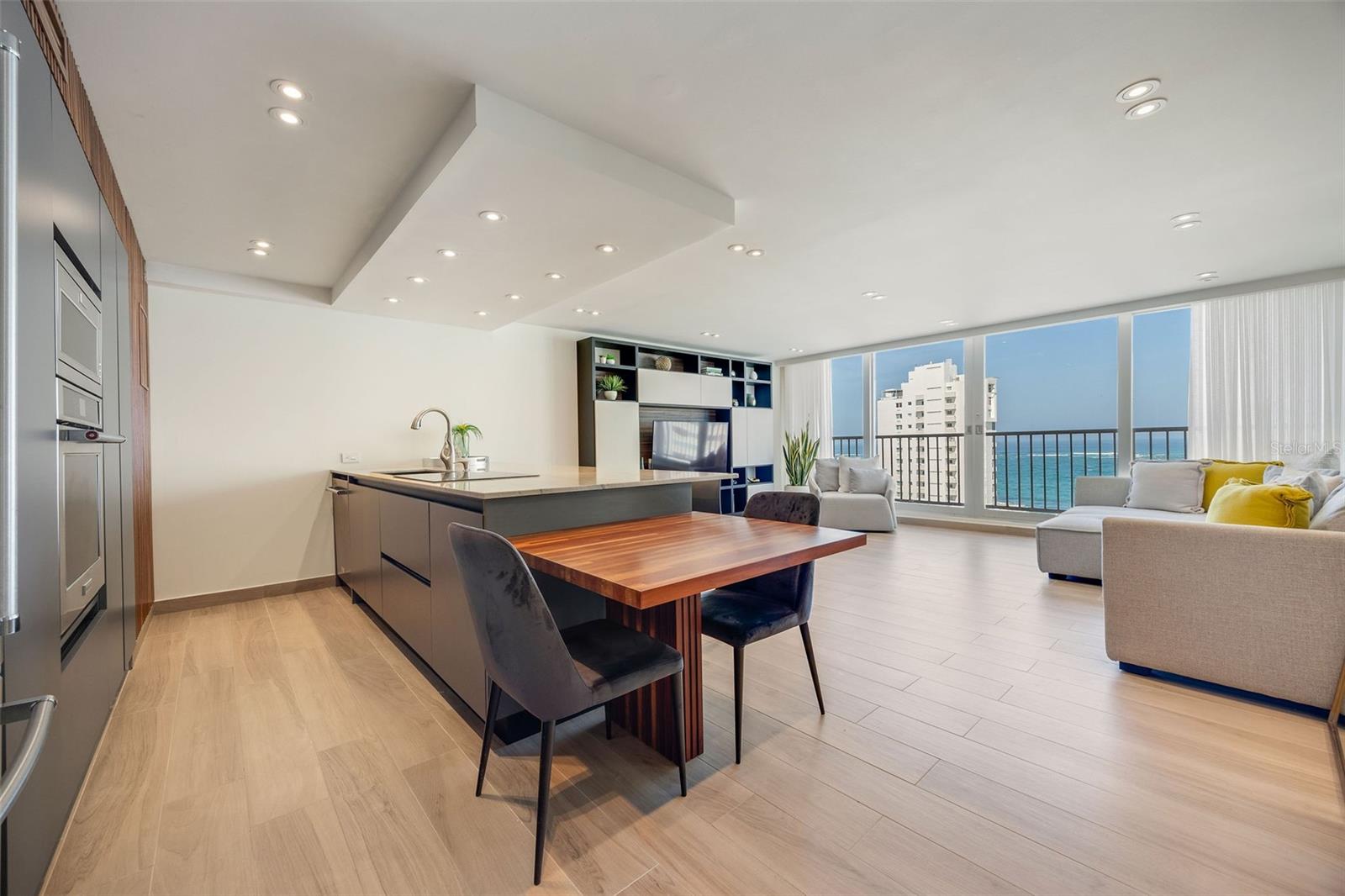 1477 AVE. ASHFORD AVE #Apt. 1203