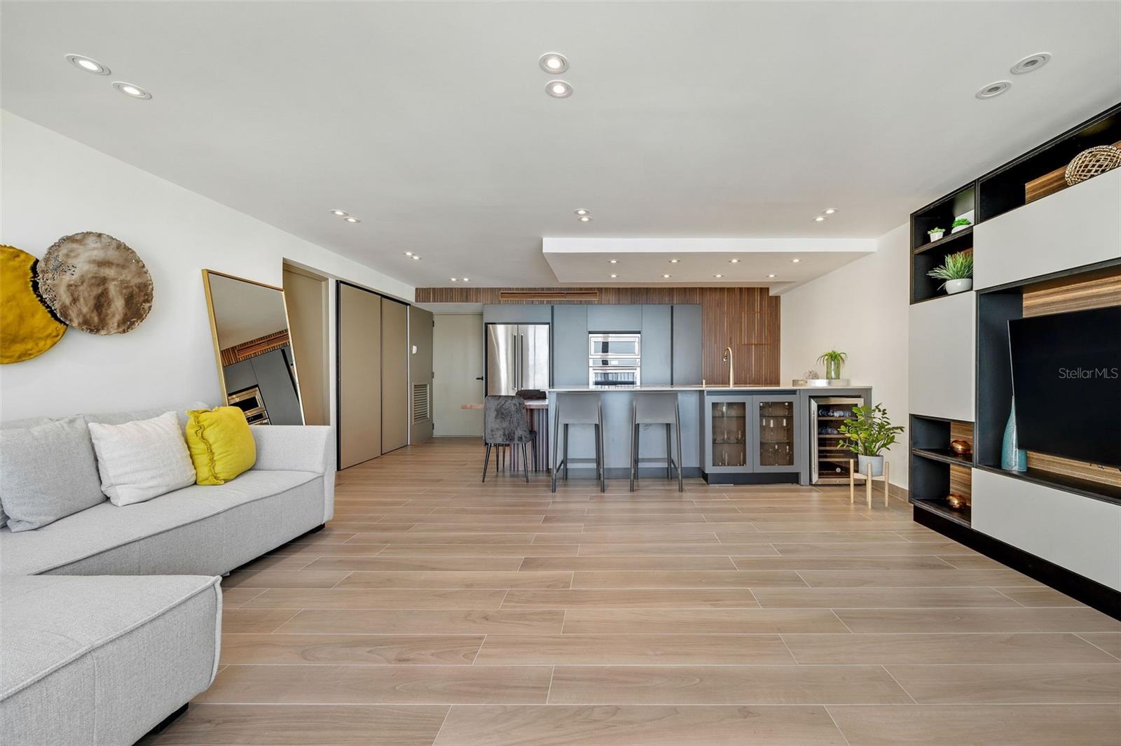 1477 AVE. ASHFORD AVE #Apt. 1203