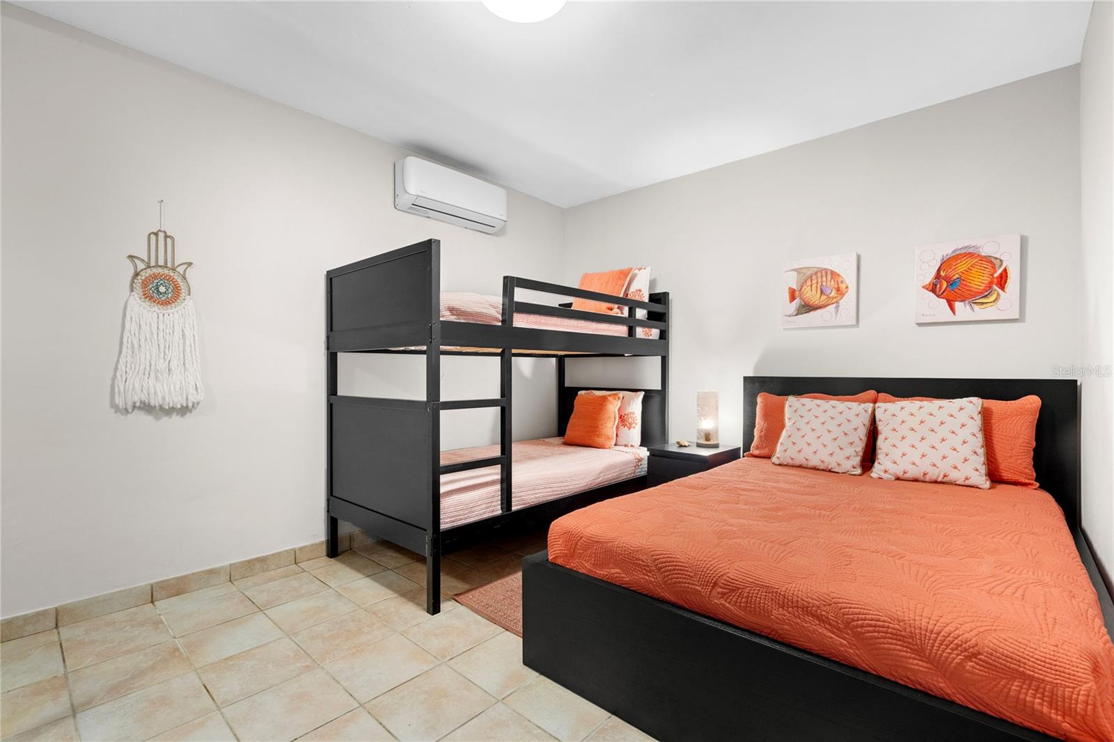 968 LAS PICUAS ST #Apt. A-7