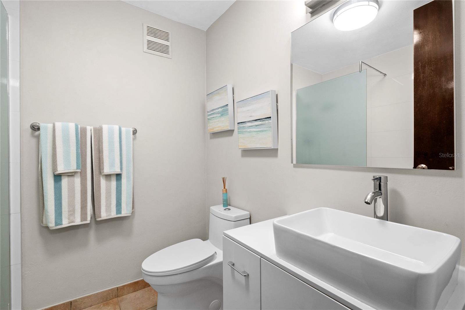 968 LAS PICUAS ST #Apt. A-7