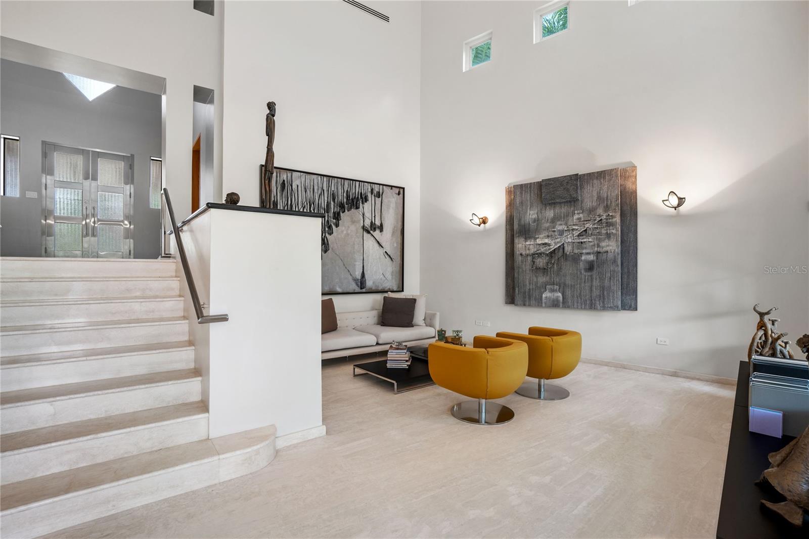 9 CASTANA ST #9