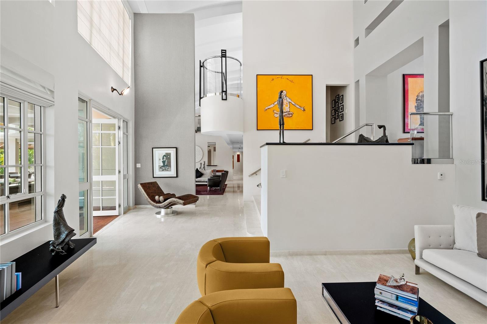 9 CASTANA ST #9