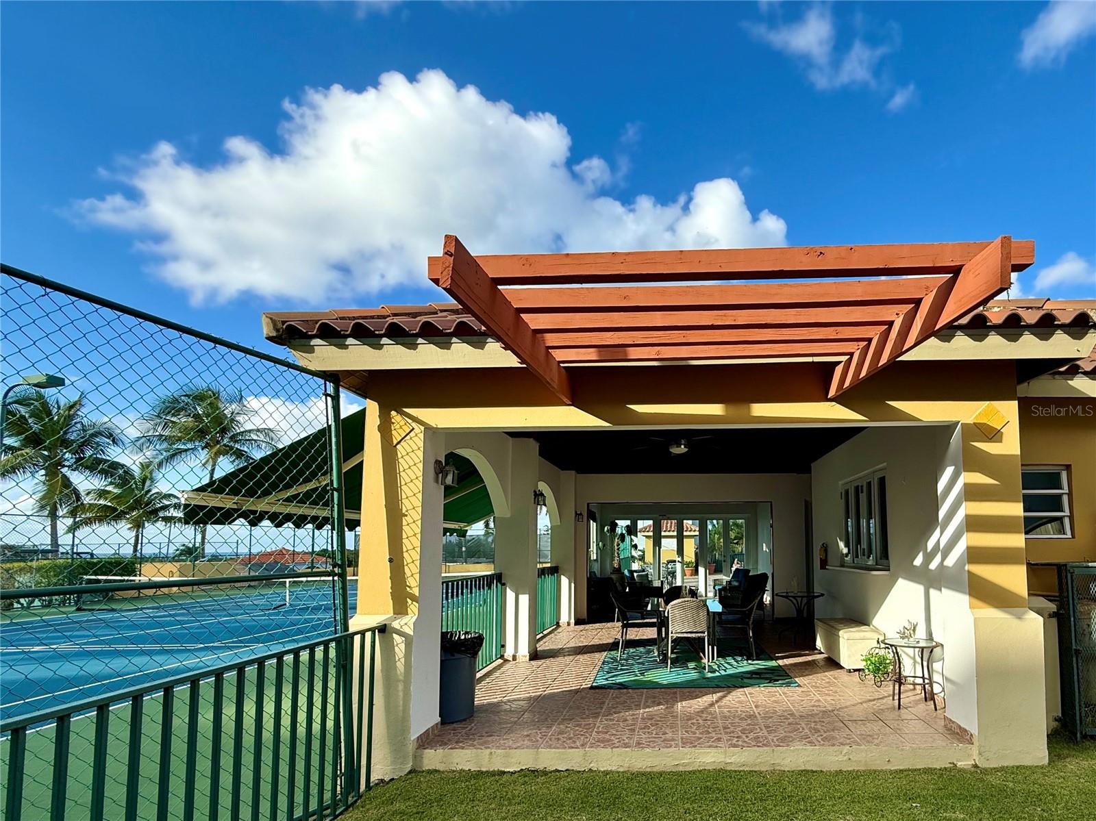 6690 PALMA REAL ST #H-201