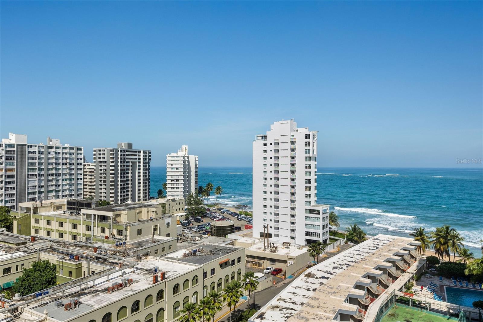 1477 ASHFORD AVE #1203