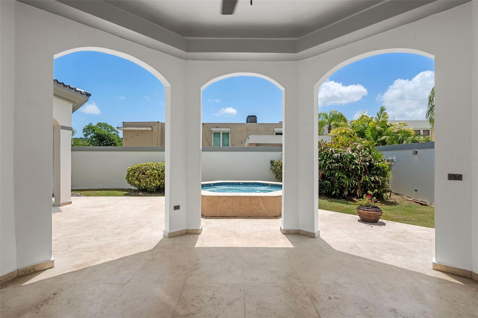 J-4 N PHOENIX ST #J-4