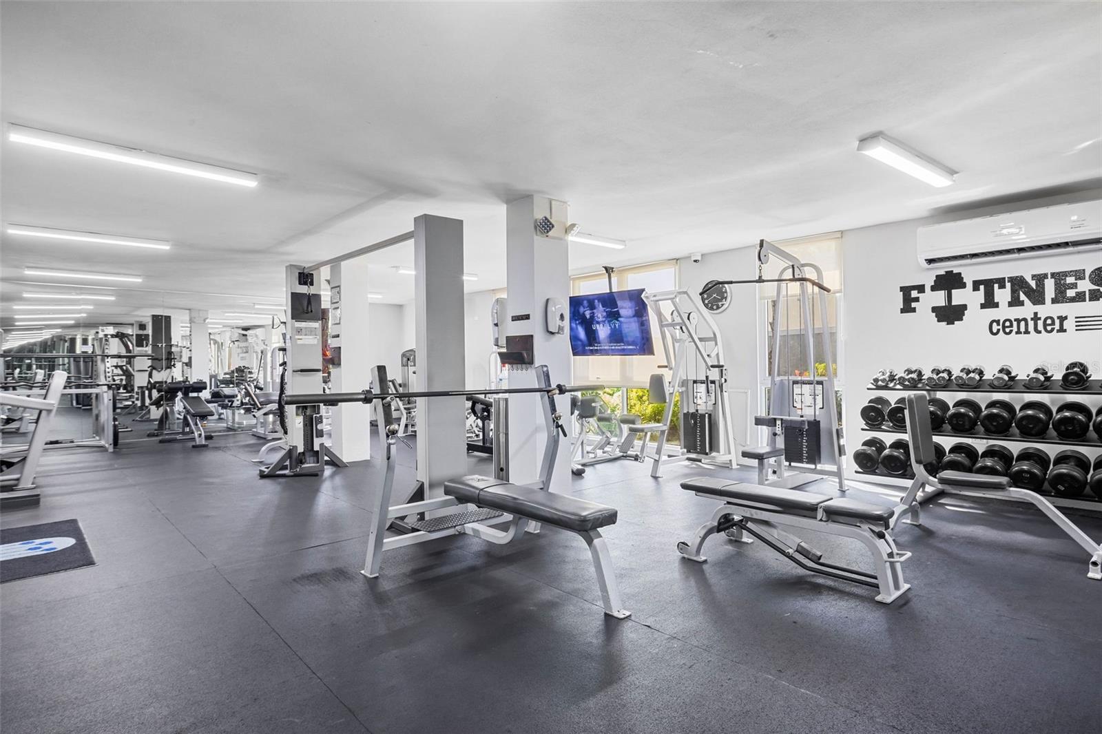 J-4 N PHOENIX ST #J-4