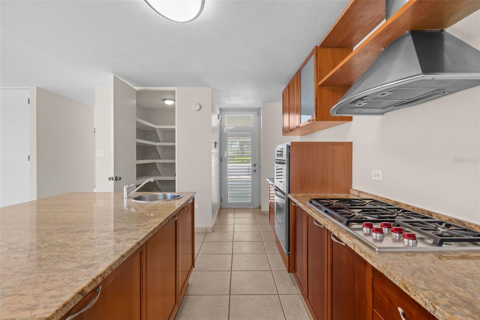 J-4 N PHOENIX ST #J-4