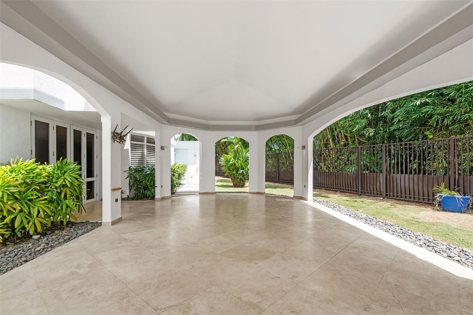 J-4 N PHOENIX ST #J-4