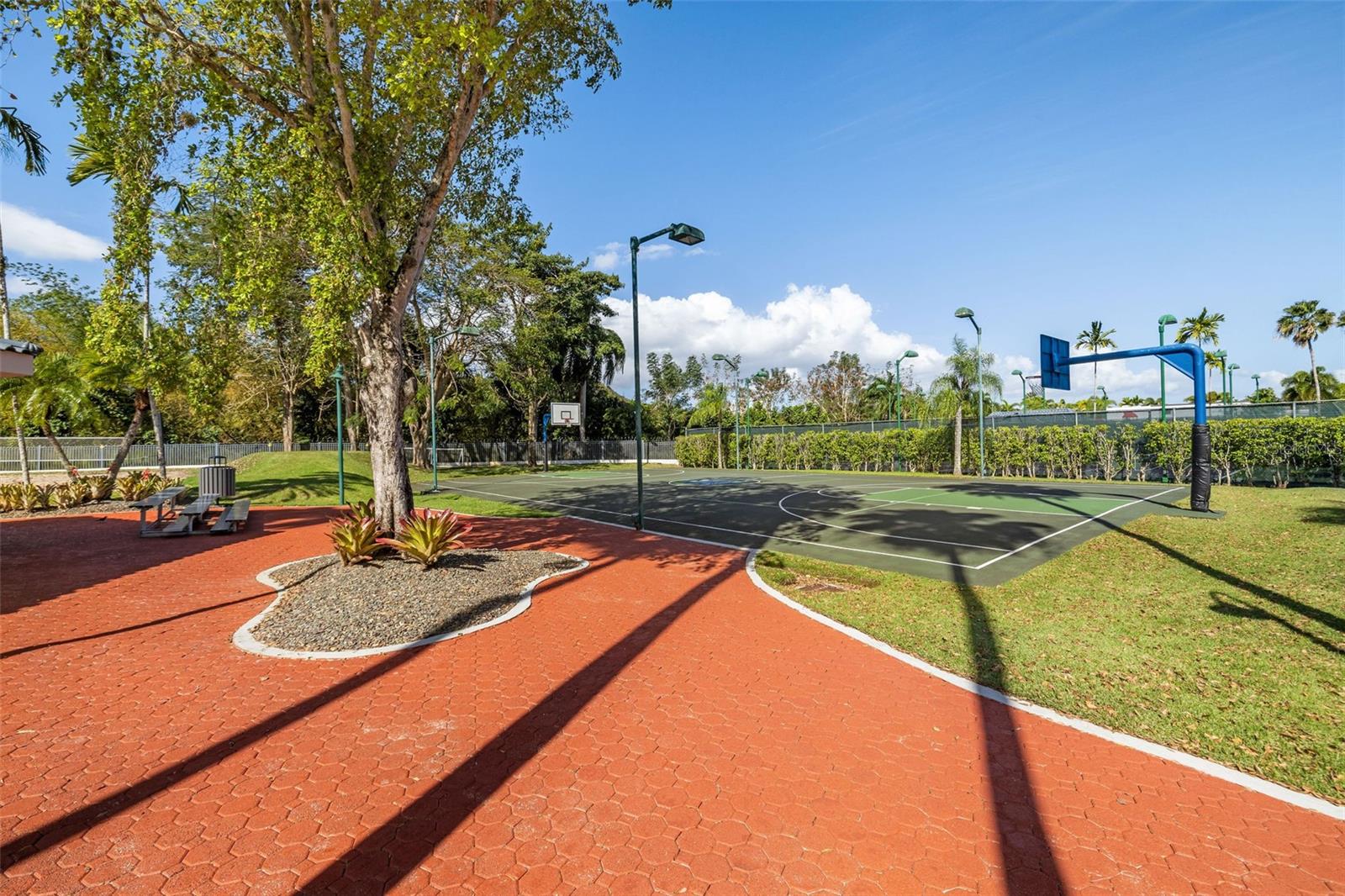 J-4 N PHOENIX ST #J-4