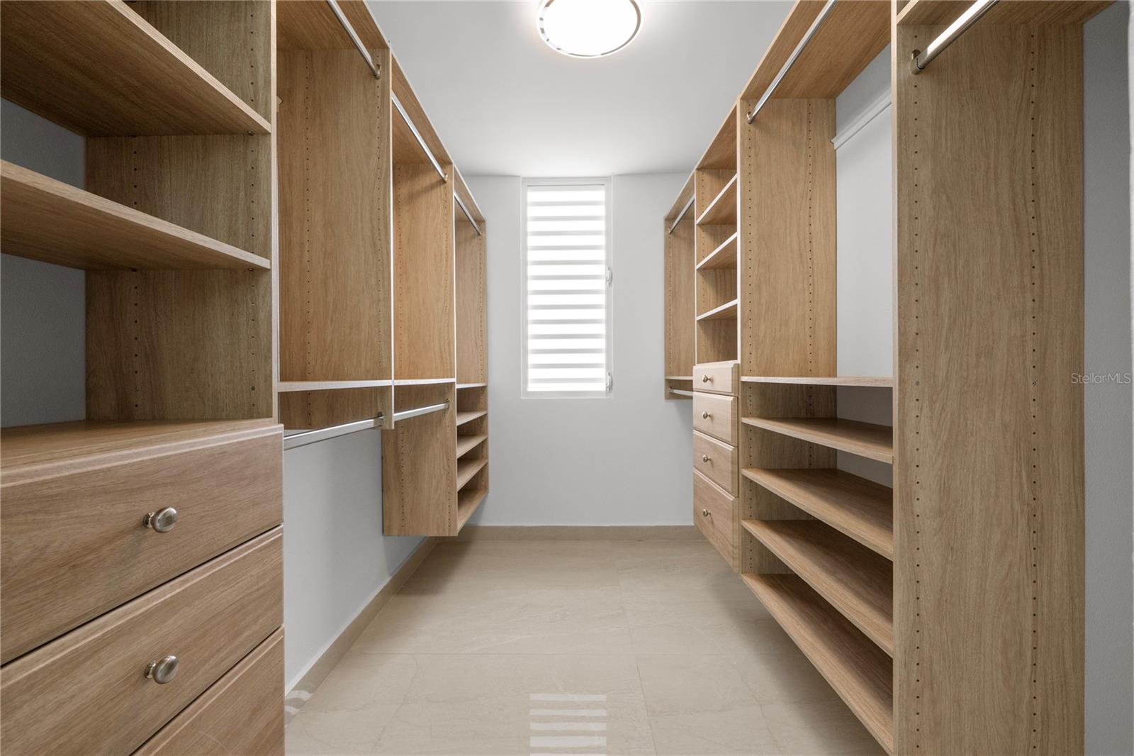 Villas Reales, Guaynabo