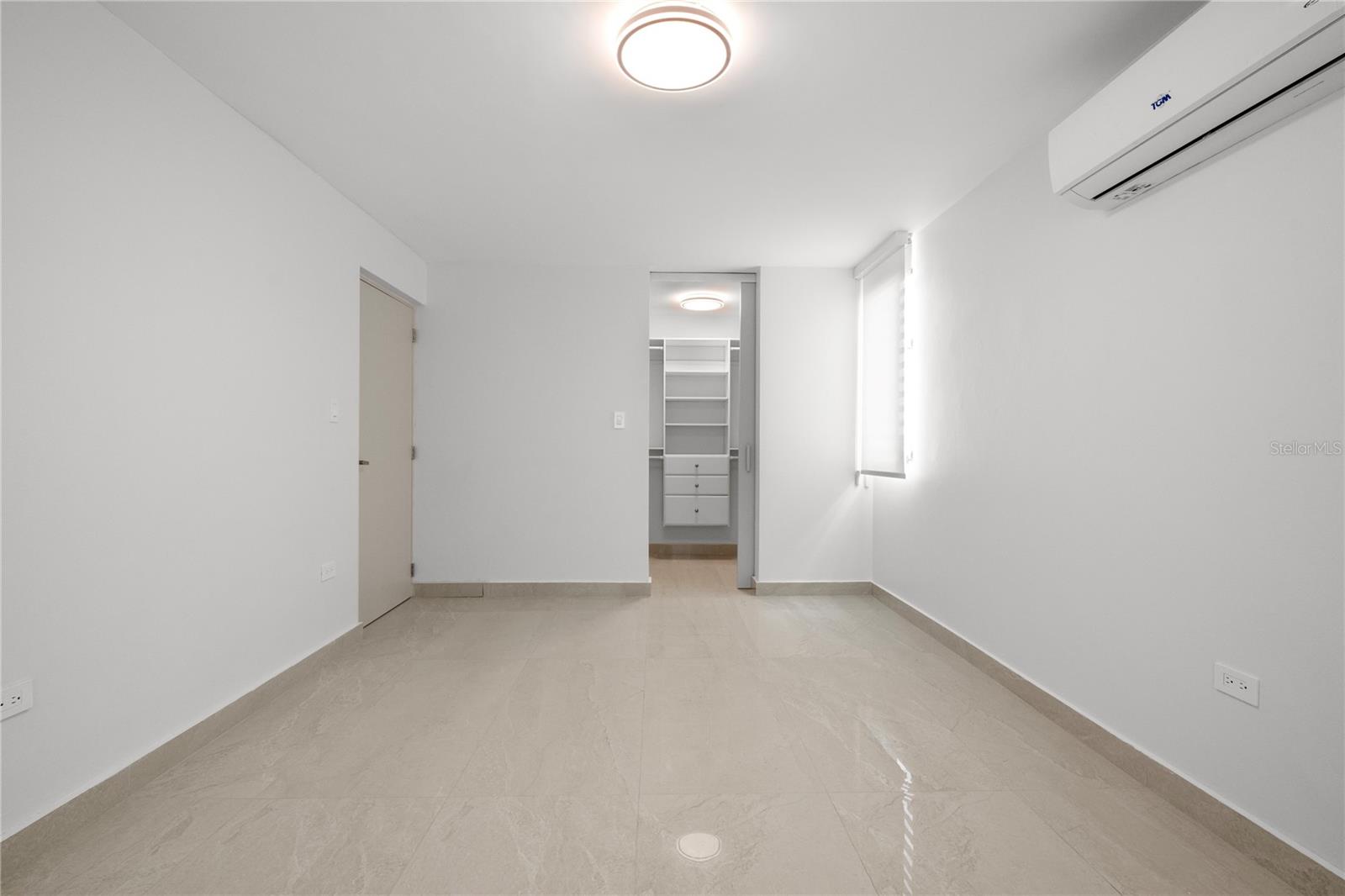 Villas Reales, Guaynabo