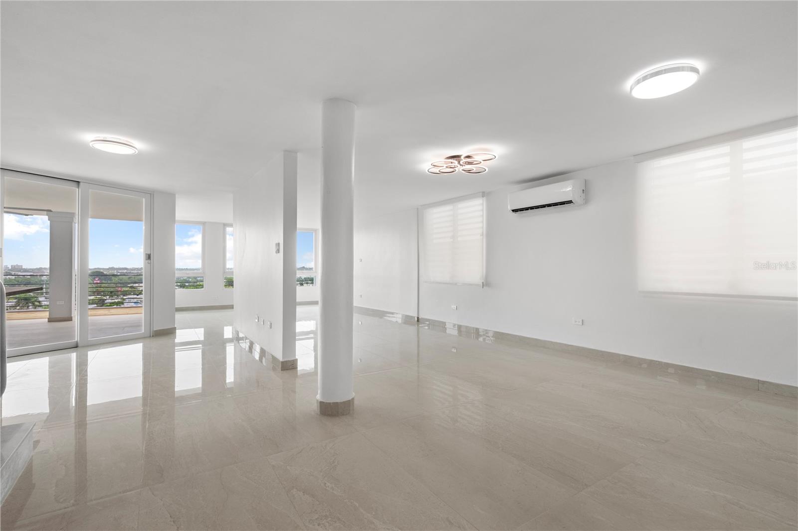 Villas Reales, Guaynabo