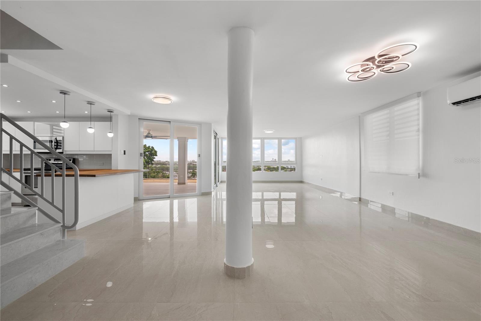 Villas Reales, Guaynabo