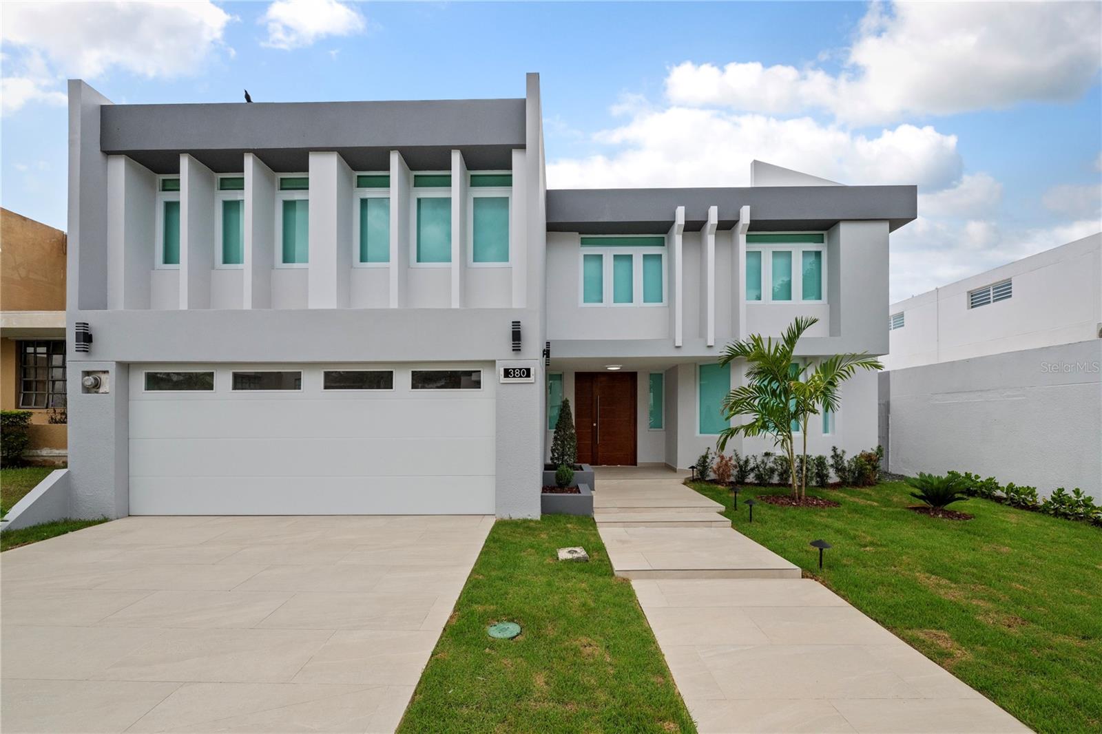 Villas Reales, Guaynabo