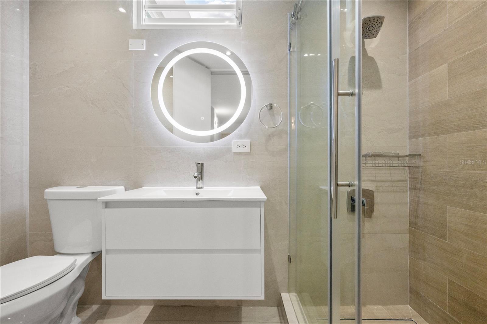 Villas Reales, Guaynabo