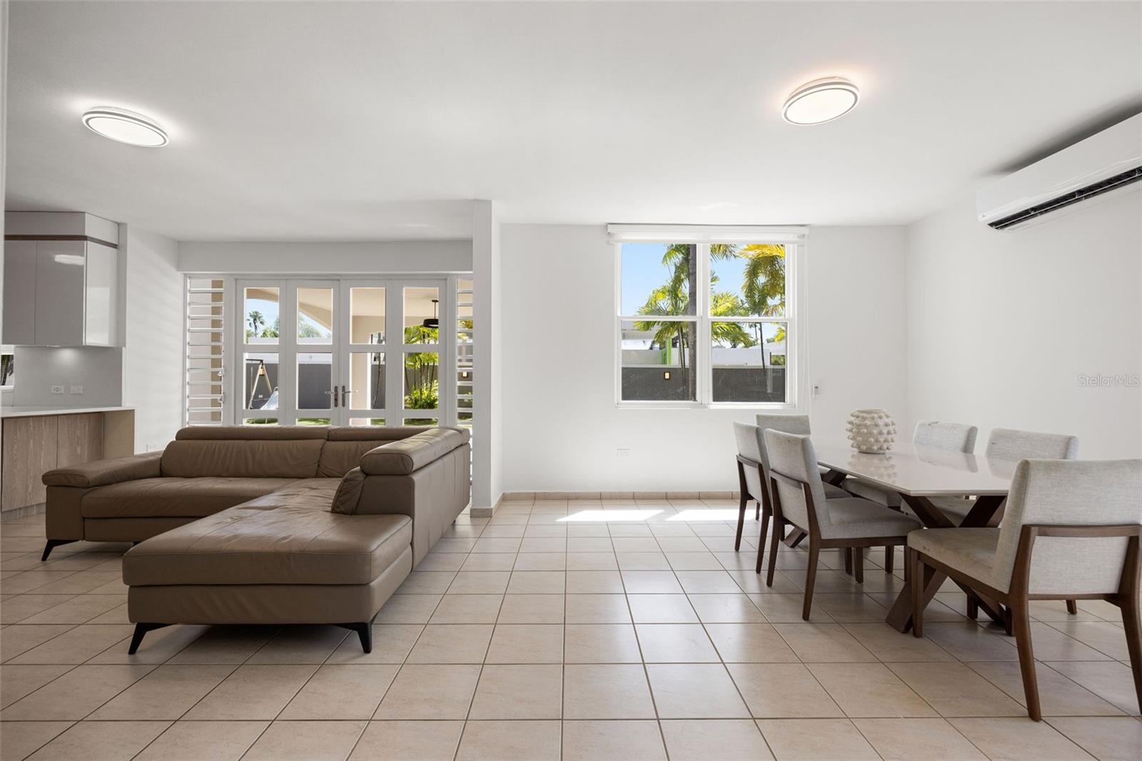 Paseo del Mar, Dorado