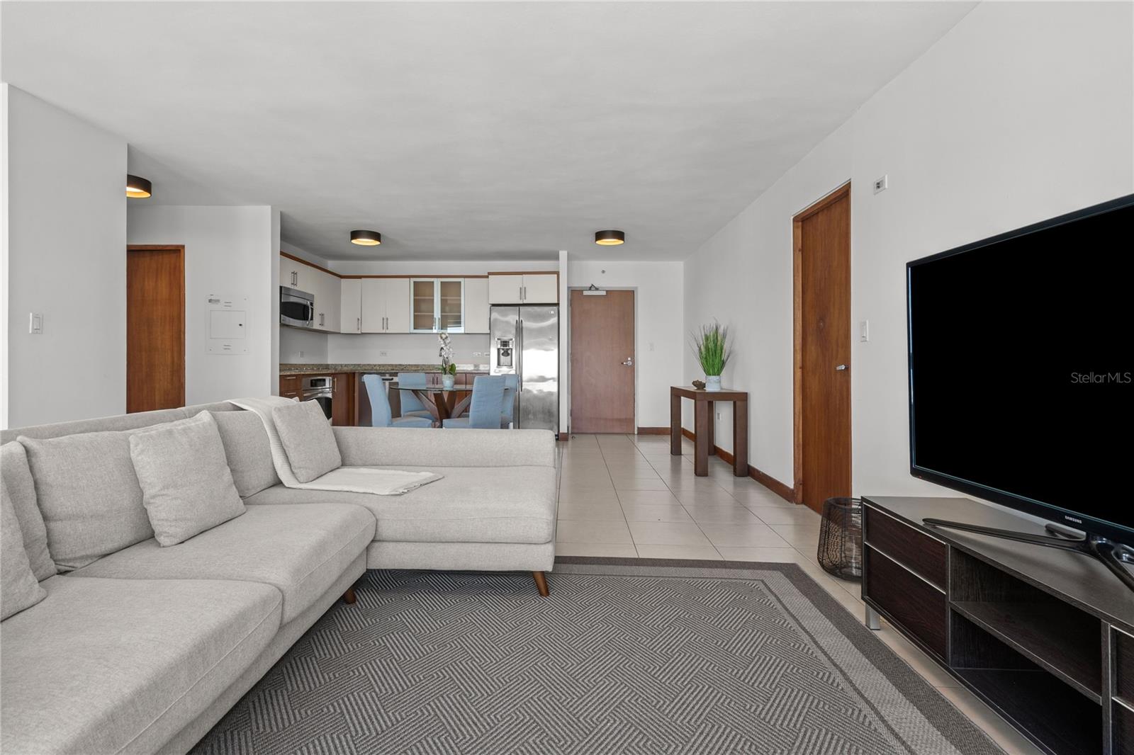 Gallery Plaza, Condado