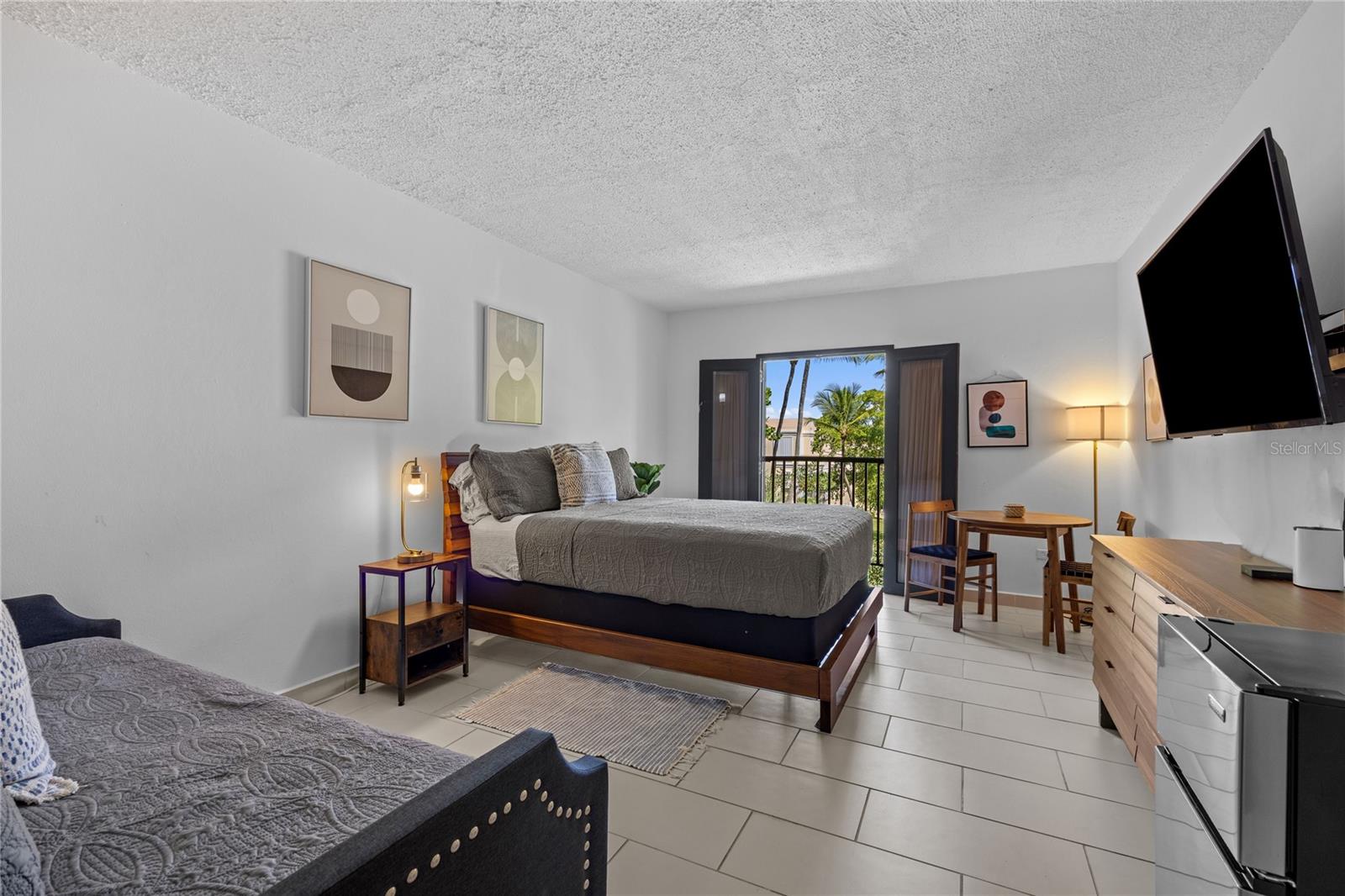 Montesol, Palmas del Mar