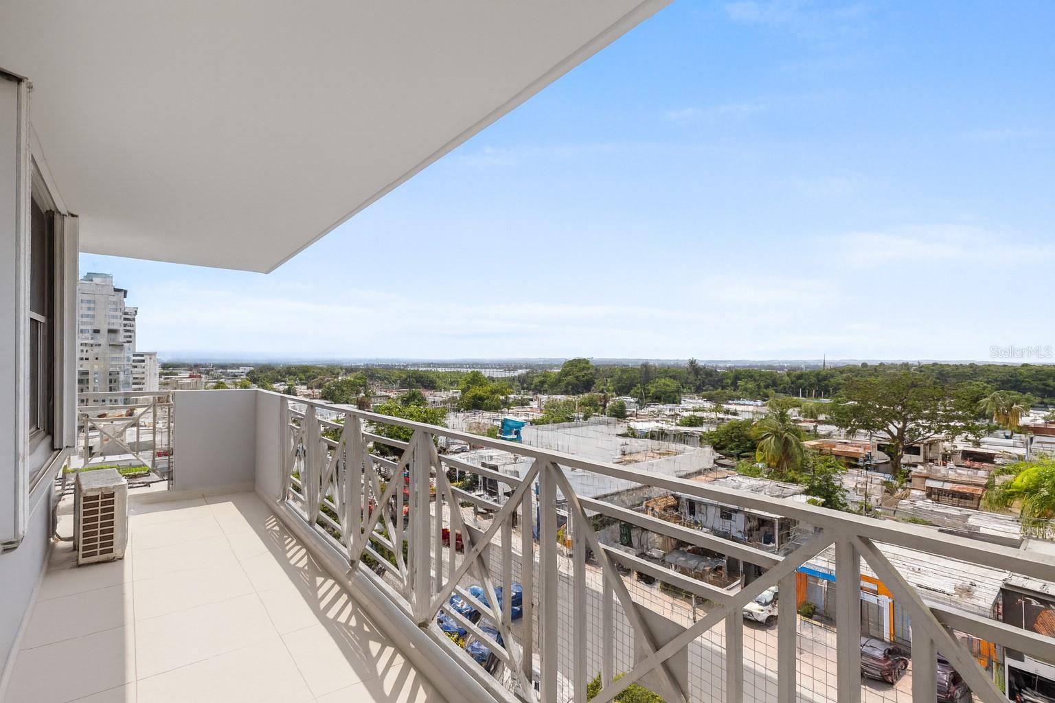 3001 AVENIDA ISLA VERDE #701