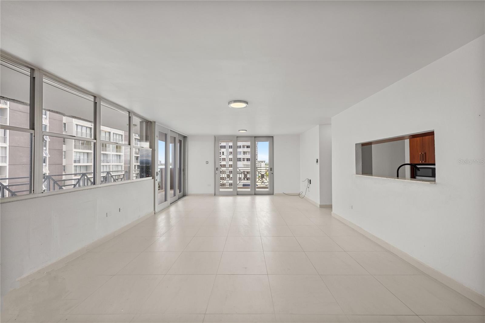 3001 AVENIDA ISLA VERDE #701