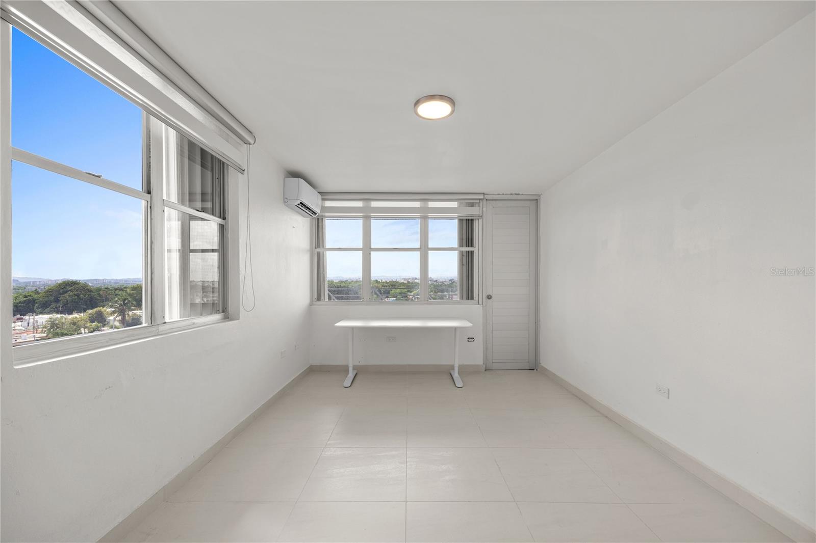 3001 AVENIDA ISLA VERDE #701