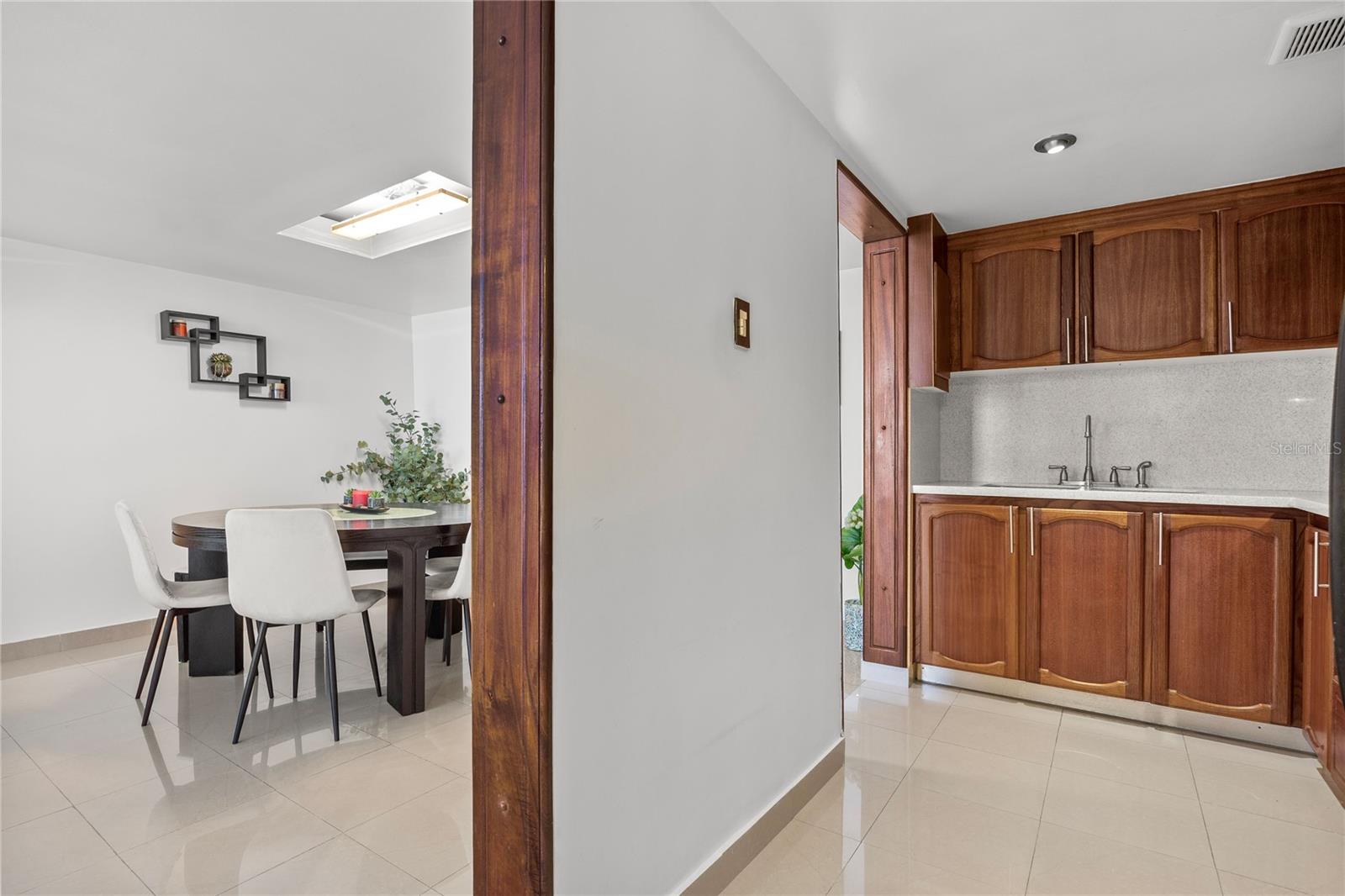 14 CALLE MARSEILLES #3D