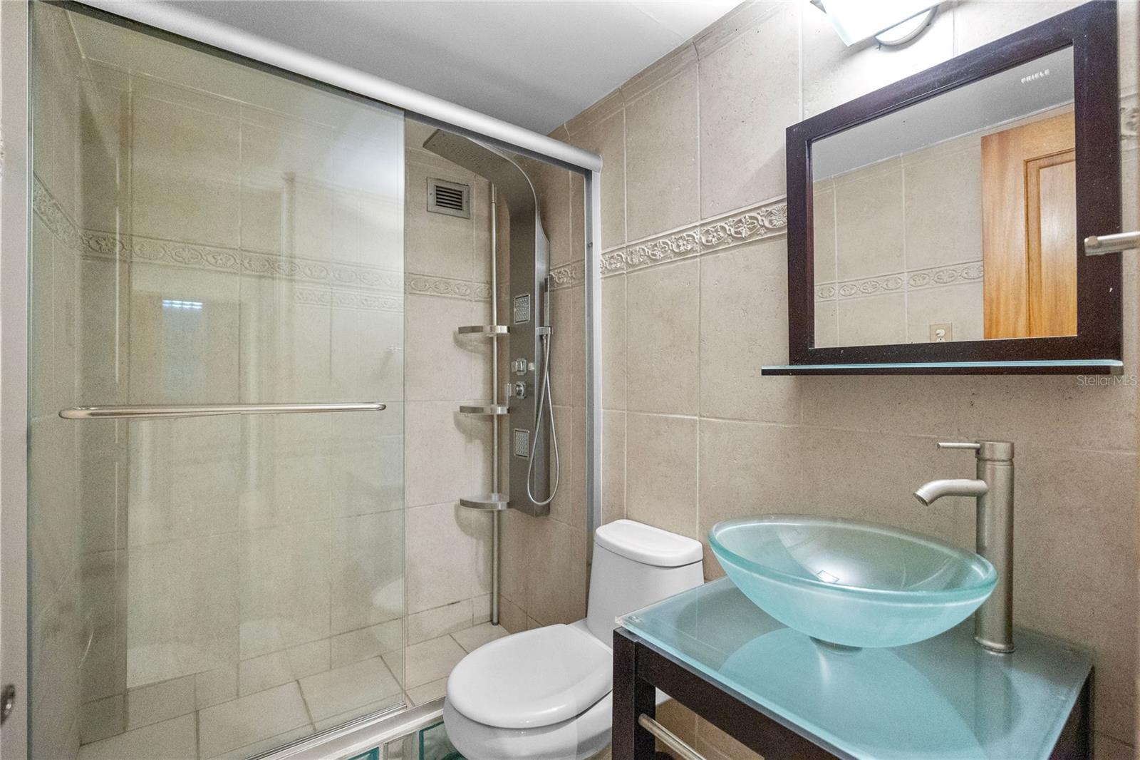 14 CALLE MARSEILLES #3D