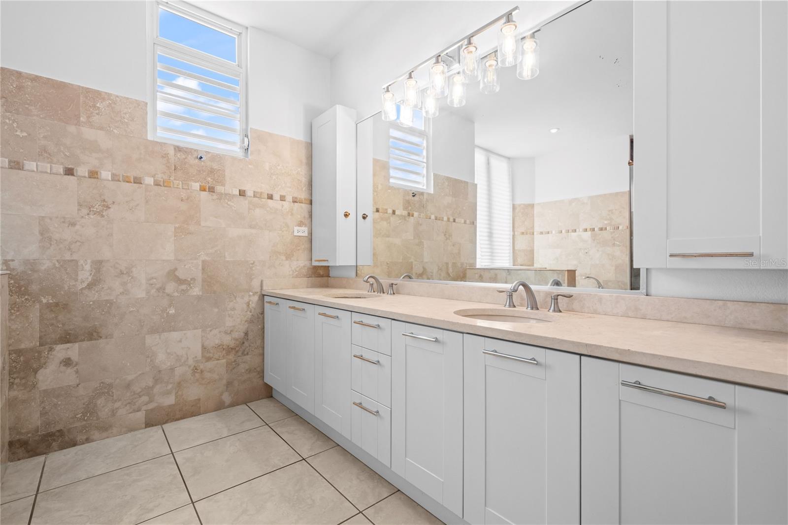 791 CALLE MAR DEL NORTE