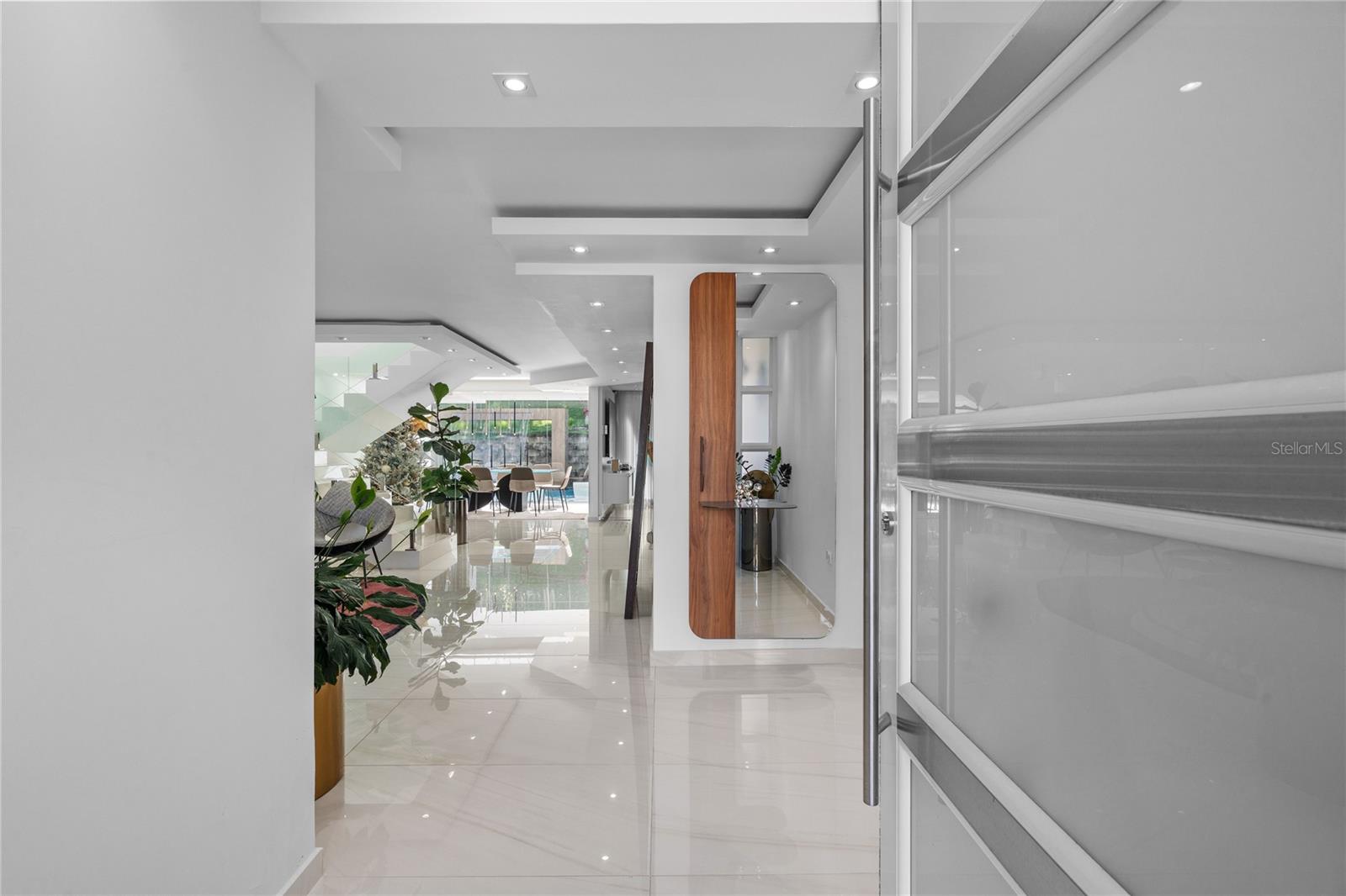 D-5 CALLE LA BORINQUEÑA