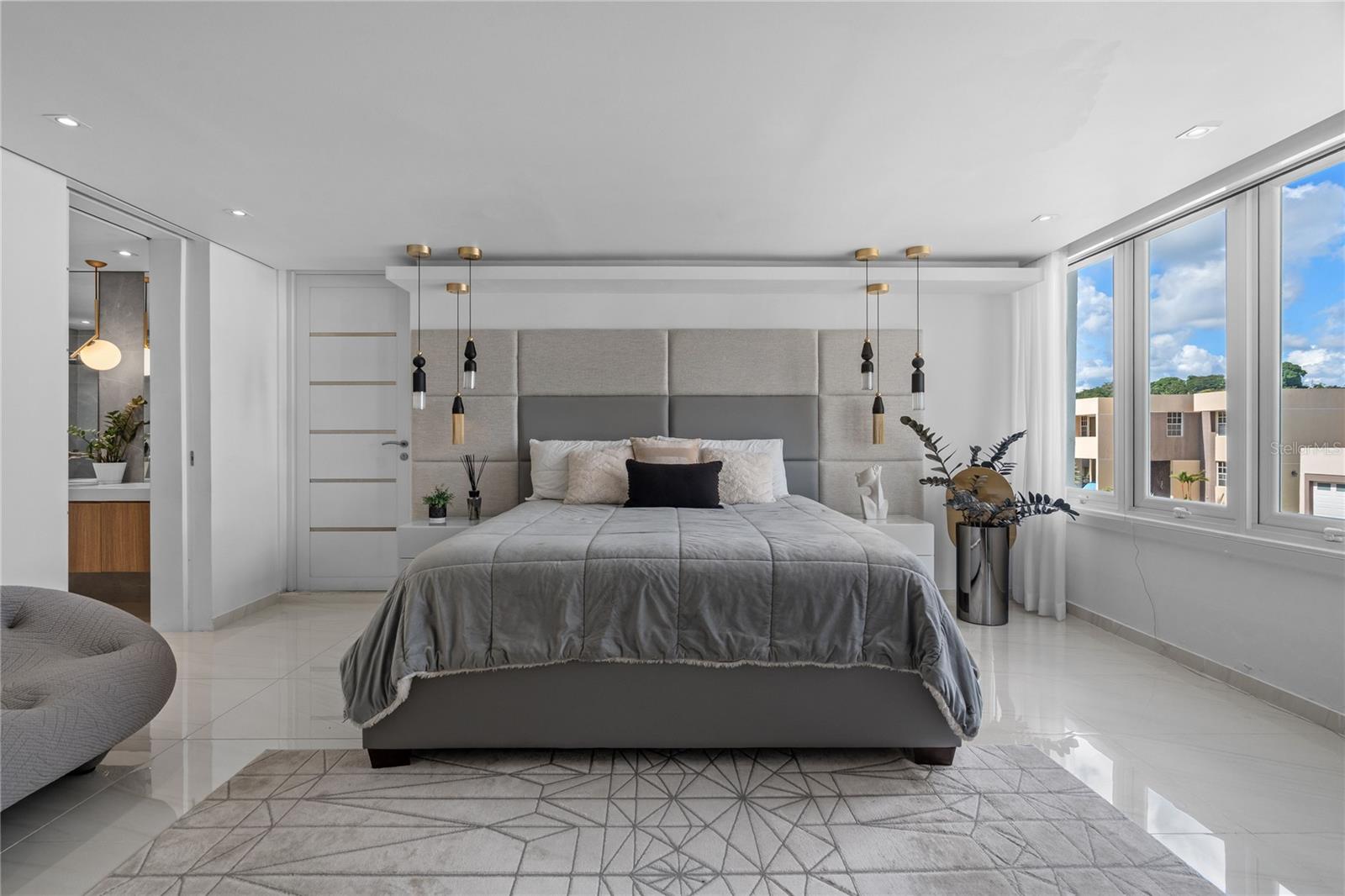 D-5 CALLE LA BORINQUEÑA