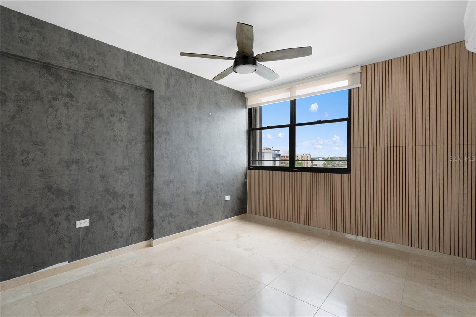 1510 ASHFORD AVE #8E