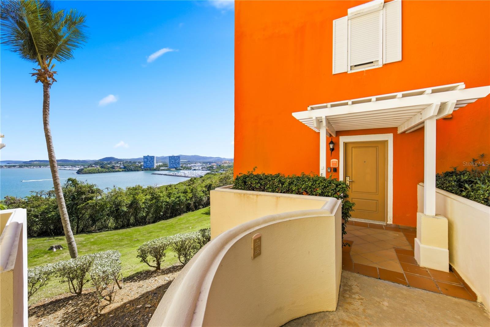 1000 AVENUE EL CONQUISTADOR #5580