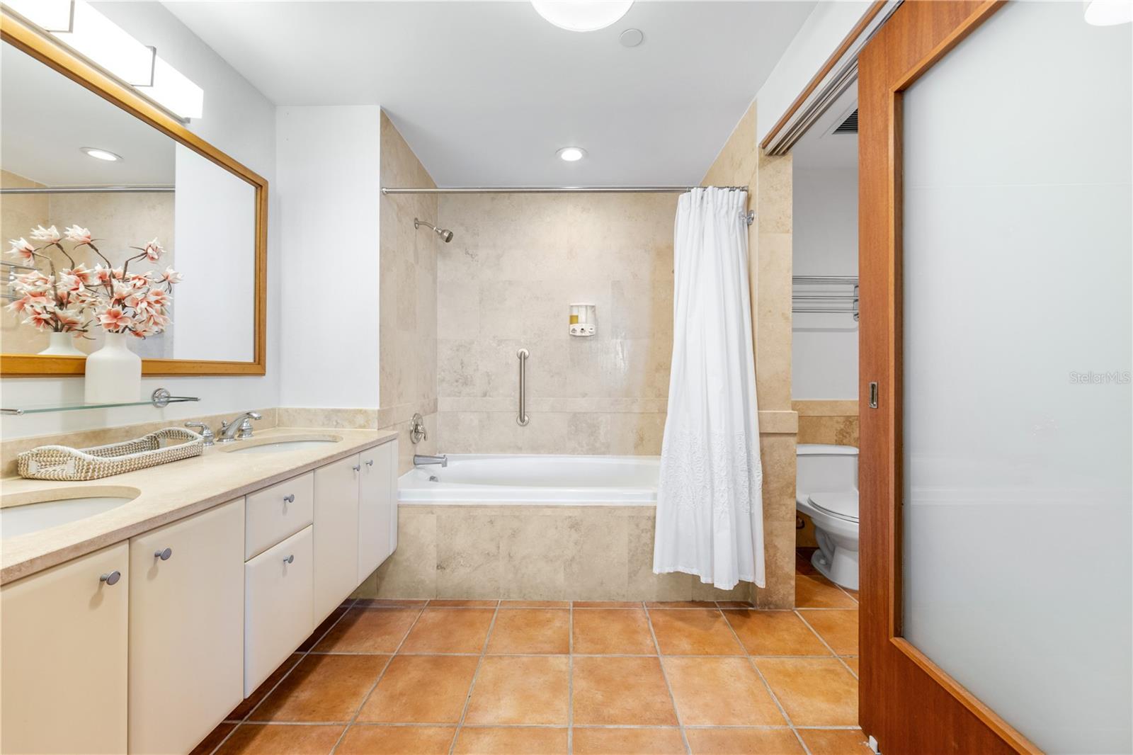 1000 AVENUE EL CONQUISTADOR #5580
