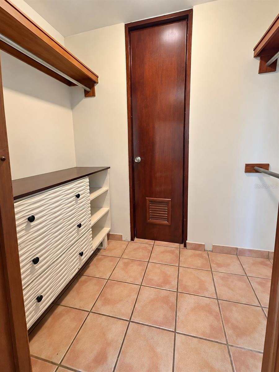 163 VILLAS DE GOLF OESTE