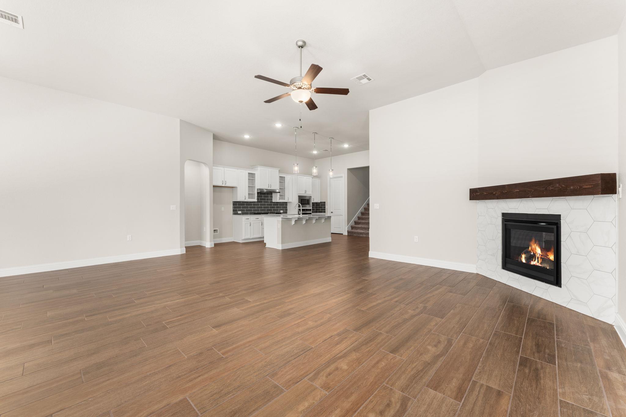 216 Gulfton ST