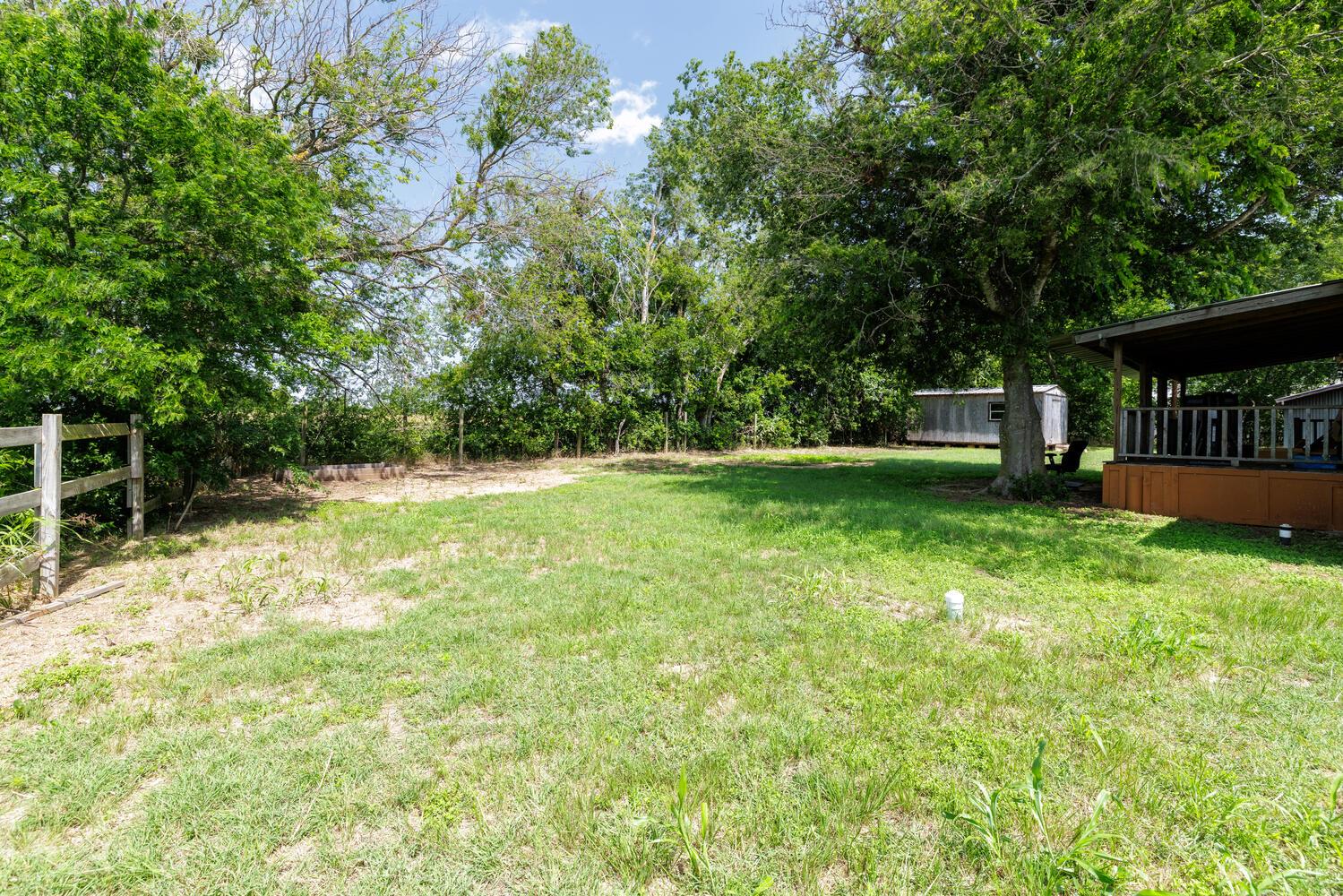 3106 S Main ST