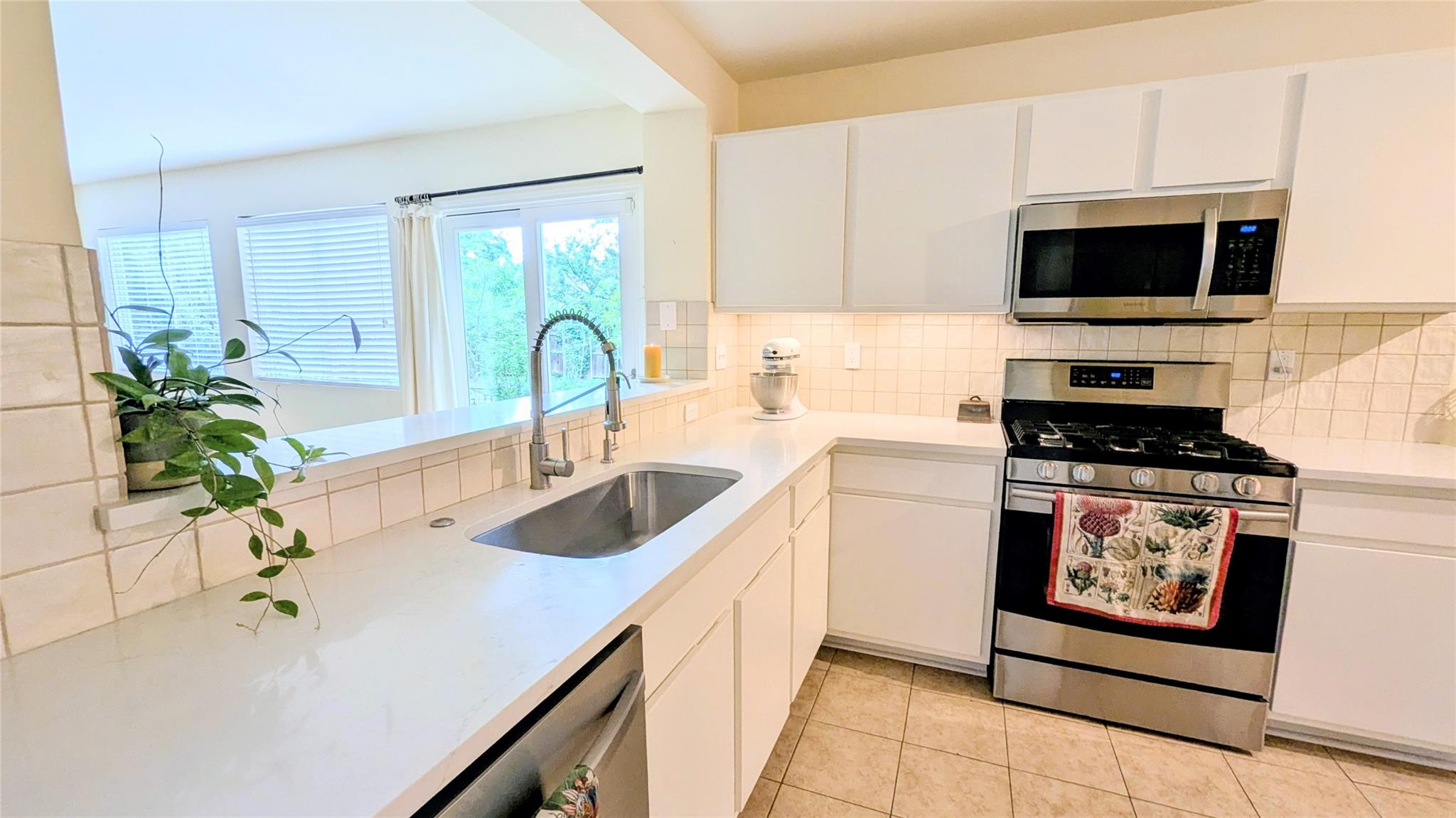 16704 Shipshaw River CV