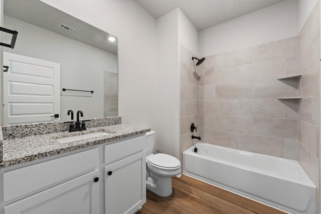 9316 Gladsome PATH