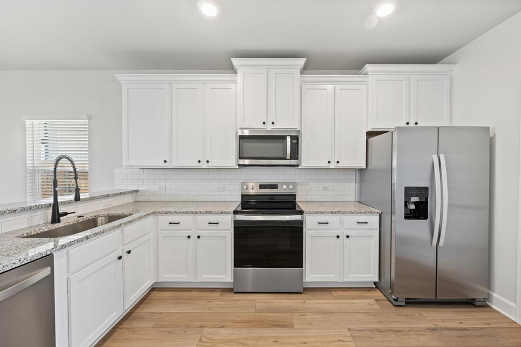 9316 Gladsome PATH