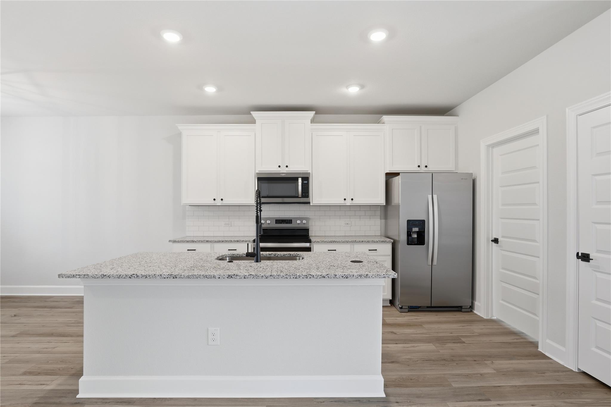 9320 Gladsome PATH