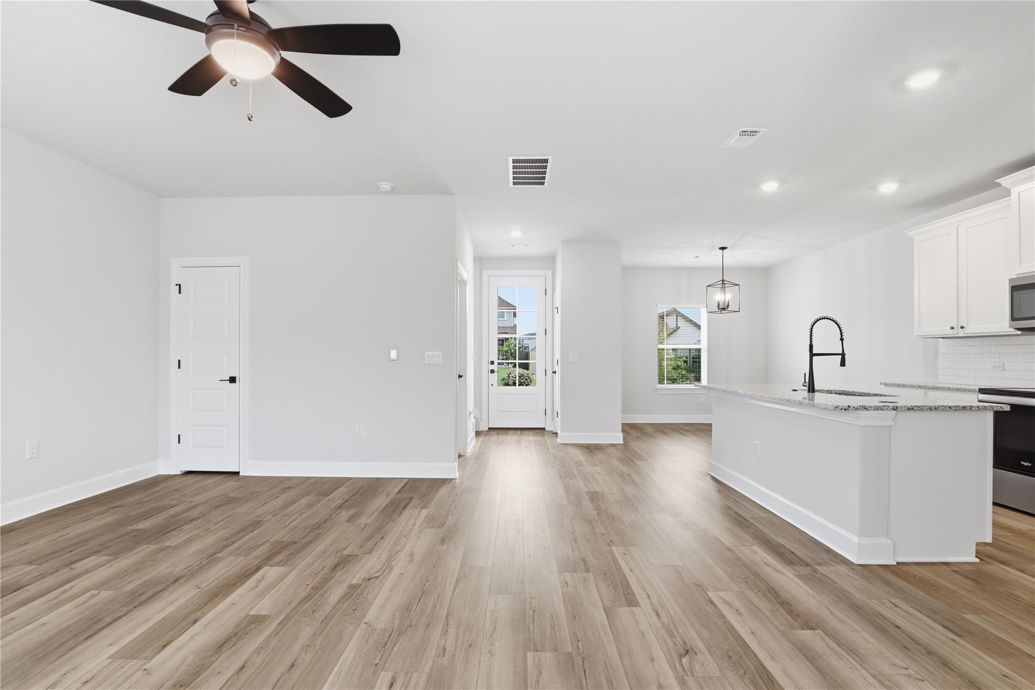 9320 Gladsome PATH