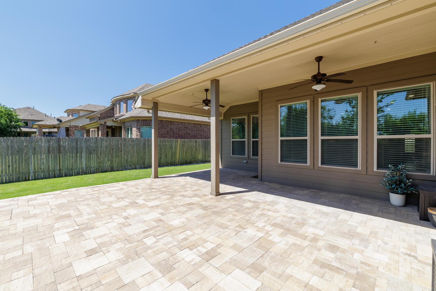 304 Leon LOOP